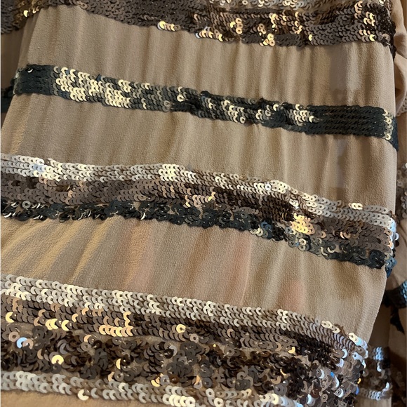 CLUB MONACO silk top - Picture 2 of 2